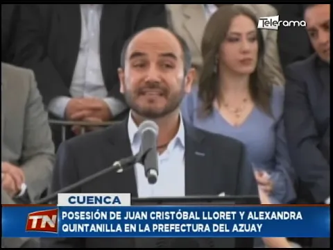 Posesión de Juan Cristóbal Lloret y Alexandra Quintanilla en la prefectura del Azuay