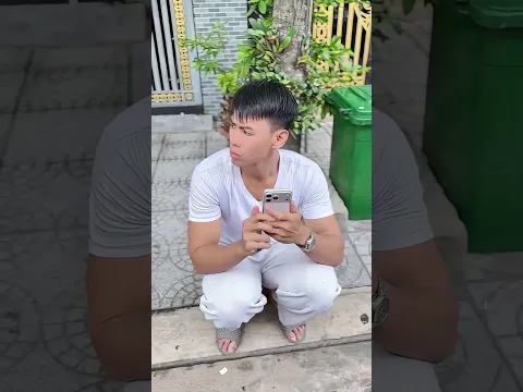 गार्ड्स ने पूछा चोर से पता... 🤣🤯 #shorts #viral #funny