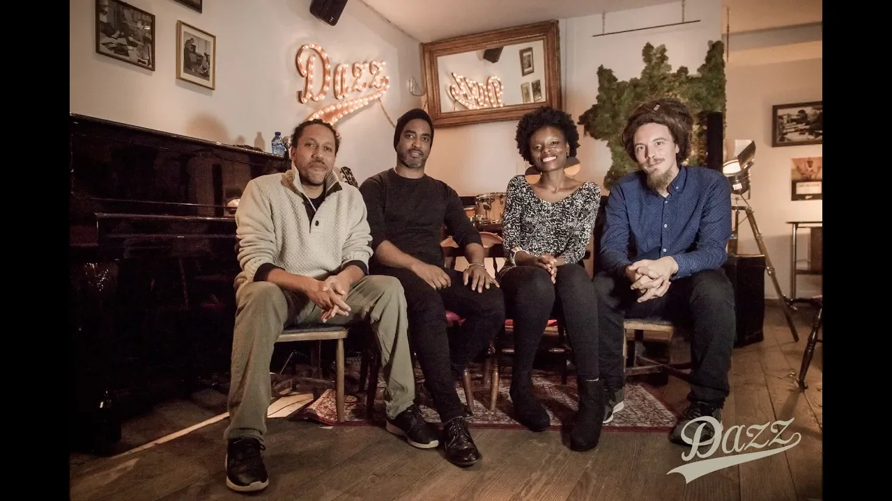 AFRO BLUE (ASTRID JONES & THE BLUE FLAPS COVER) DAZZ GASTEIZ