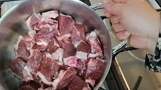 إنسى طعم اى لحمة عملتيها وركزى معايا اقسم بالله طريقة لحمة لوز اللوز 