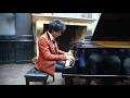 Download Lagu Wibi Soerjadi speelt op de vleugel en verteld over zijn gehoor probleem