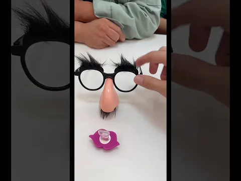 मम्मी के लिए अनोखा चश्मा ले आया 😱 | #Catsoftiktok #CatLovers #cat #cute #FunnyCats #catcartoon