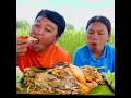 Download Lagu The grilled chicken tastes very delicious