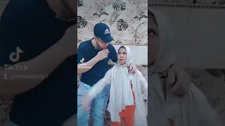 مسرحية سك علي بناتك 