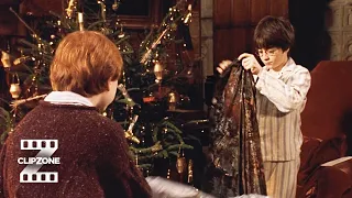 harry potter and the sorcerers stone an invisibility cloak for christmas clipzone h u0026v