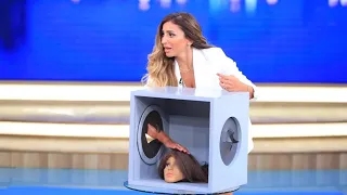 دينا الشربيني موتتنا من الضحك   لعبة الصندوق ده فيه إيه  دندنها