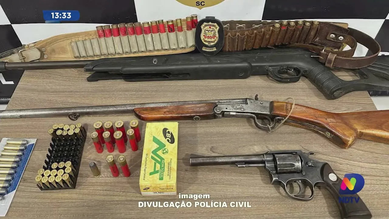 Homem é preso por posse ilegal de armas de fogo e munições em Ascurra