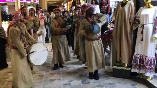 زفة اردنية     لؤي سكر                   مركز الحان   فرقة الحان للفنون الشامية دندنها