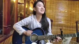 Cô Gái Cover