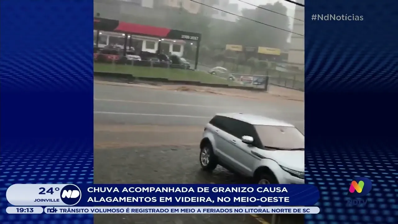 Chuva acompanhada de granizo causa alagamentos em Videira, no Meio-Oeste