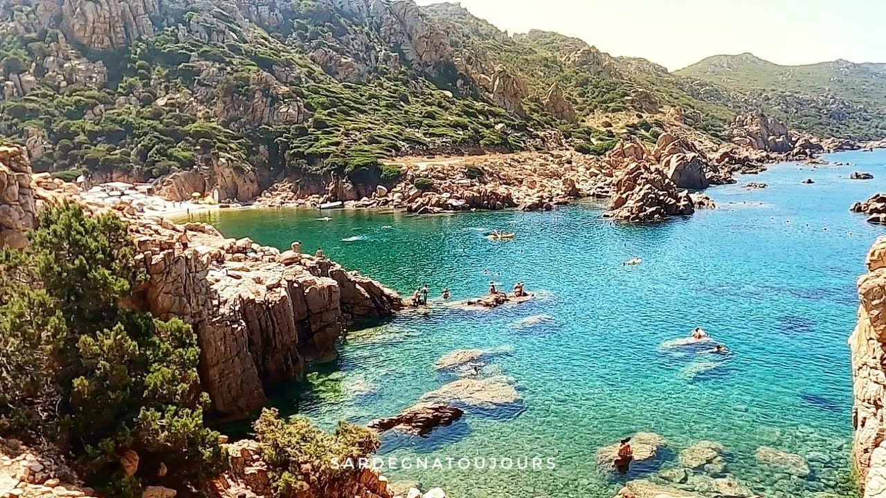 SPIAGGIA LI COSSI 4K SARDEGNA