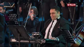 النجم مدحت صالح يبدع في أغنية  ولا تسوى دموع  دندنها