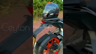 Download stunt pisso / orange bike MP3