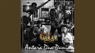 Download Antara Dua Dunia MP3