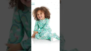 Simple Joys by Carter s Baby and Toddler Girls 3-Pack Loose Fit Fleece Footed Pajamas