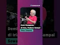Download Lagu DEMI MANGGUNG DI IRIAN, PANBERS SAMPAI SEWA PESAWAT