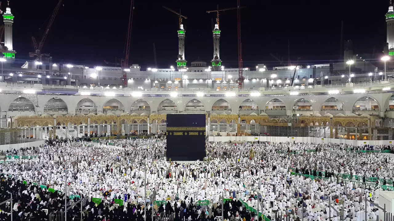 مكة المكرمة /اذان الفجر فيديو hd 2016