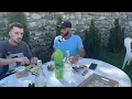 "420 euro per 1 dite"/ Mbledhja e boronicave të egra në malsinë e Sharrit ku ari i tokës u bë...