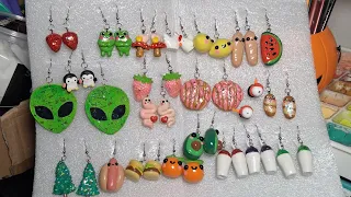 green dinosaurs is live! making clay charms β¨οΈ