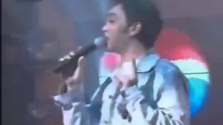 شاب جيلاني   شو هالحلو  الحان زياد بطرس دندنها