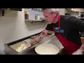 Download Lagu BUDDYZ A Chicago Pizzeria -  How We Make DeepDish