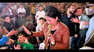 النجمة حنان احمد وقفت الفرح كله يرقص علي الكراسي   والدنيا مقلوبه دندنها