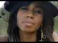 Santigold- Disparate Youth[Lyrics].