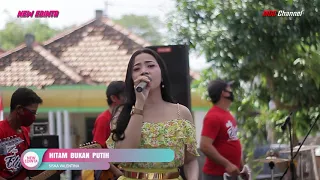 Download HITAM BUKAN PUTIH || SISKA VALENTINA || NEW EDINTA LAMONGAN MP3