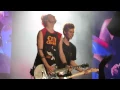Download Lagu What I Like About You- 5SOS at The Forum