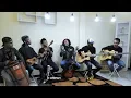 Download Lagu Usah Kau Lara Sendiri Acoustic Pengamen Jos The Gendhot