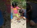 Download Lagu Ketika Papa Bersihin Tai Ayam Di Kaki Bagas. Bau Banget Ih 💩🤷‍♂️