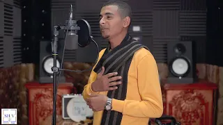 على بعدك قلبي يا طيبة دندنها