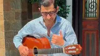 اروع اغنيه لمحمد فوزي  مع عازف الجيتار وحيد ممدوح دندنها