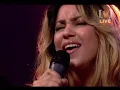 Shakira - Underneath Your Clothes (Acoustic) - Live at WhatUWant