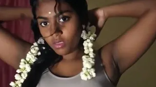 divya tamil ponnu hot live tamil girl hot live divya hot armpit show armpit lovers indianbeauties