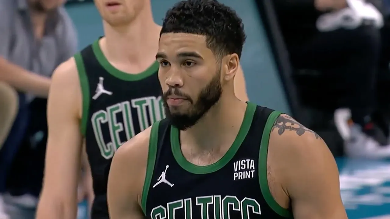 Jayson Tatum Misses Game-Tying Free Throw vs. Hornets