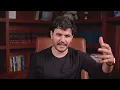 Pare de ser da CLASSE MÉDIA BURRA e comprar coisas inúteis