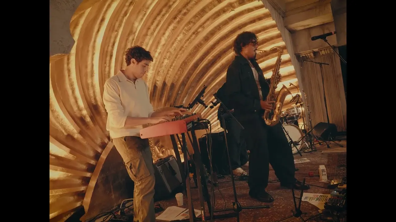 David Cultura | LIVE from Lou Lou's Jungle Room