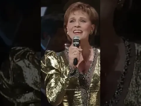 Julie Andrews singing her most iconic song #shorts #julieandrews