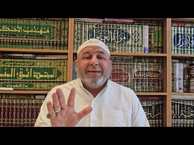 ⁣#حول كثير الشك او الوسواس لو راى النجاسه بعين يبني على الطهاره(07711343203)