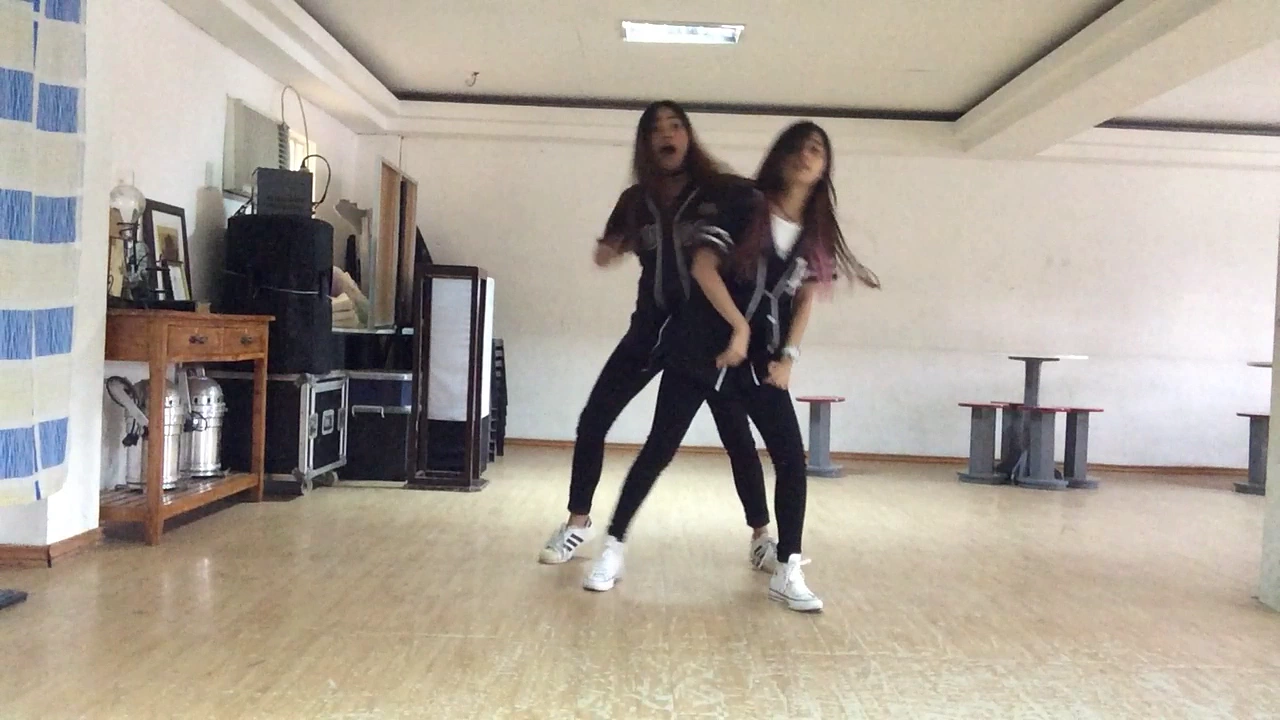 BLACKPINK - BBHMM Dance Practice Cover