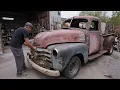Download Lagu Man Transformeert Pickup Auto Uit De SCHROOTHOOP in LUXE Roadster | 1949 GMC Pickup @HalfassKustoms