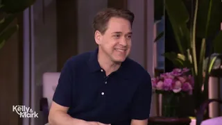 T R Knight Recalls His Early Days on Grey s Anatomy