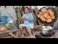 Download Lagu COOKING STEWED CASSAVA LEAVES FRIED EGG CHICKEN OMELETE FRIED TEMPE