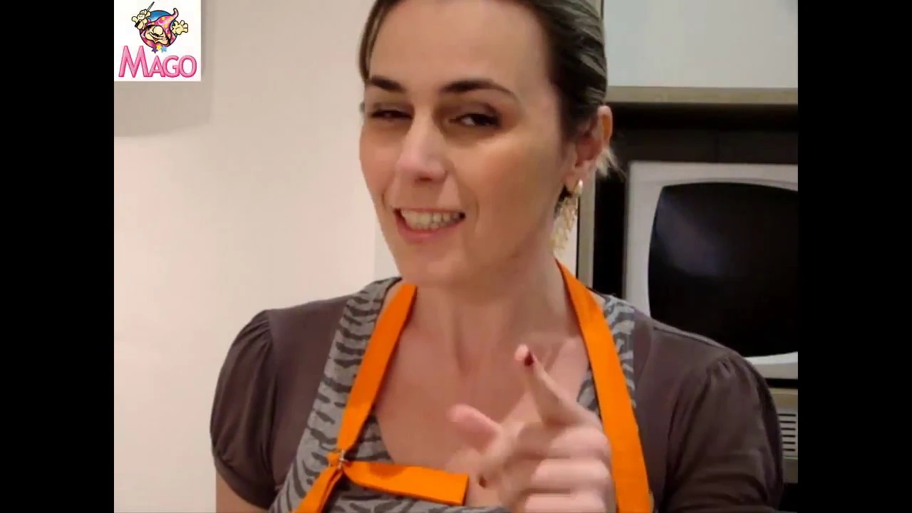 CUPCAKES COM A MAGO