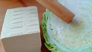 豆腐别直接炒着吃，加半个包菜，比吃肉还香，上桌连汤汁都不剩！