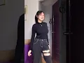 Download Lagu enak banget joget nya #collide #shorts #fakebody #dance