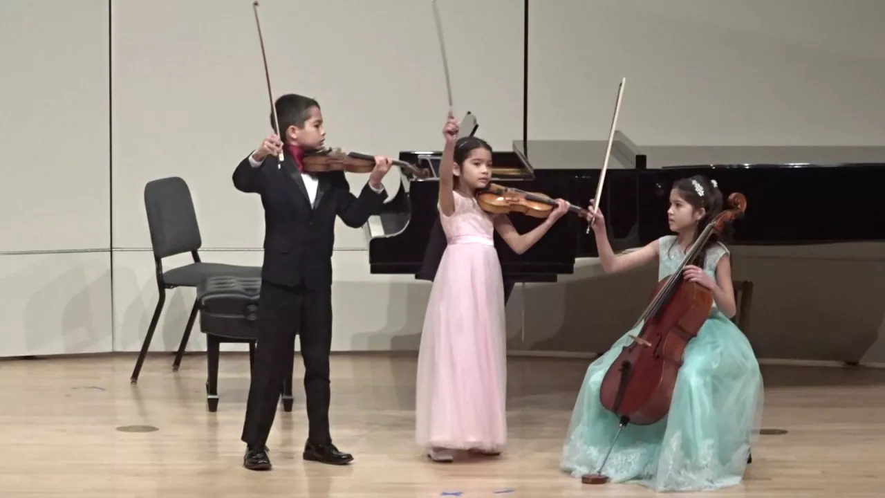 Haydn "London" Trio No. 1 in C, Hob. IV:1 by Little Stars Trio (ages 8, 10, 11)