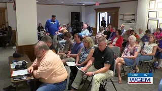 Public commenters share thoughts on Q-RILE solar properties narrowly approved at Quincy City Cou