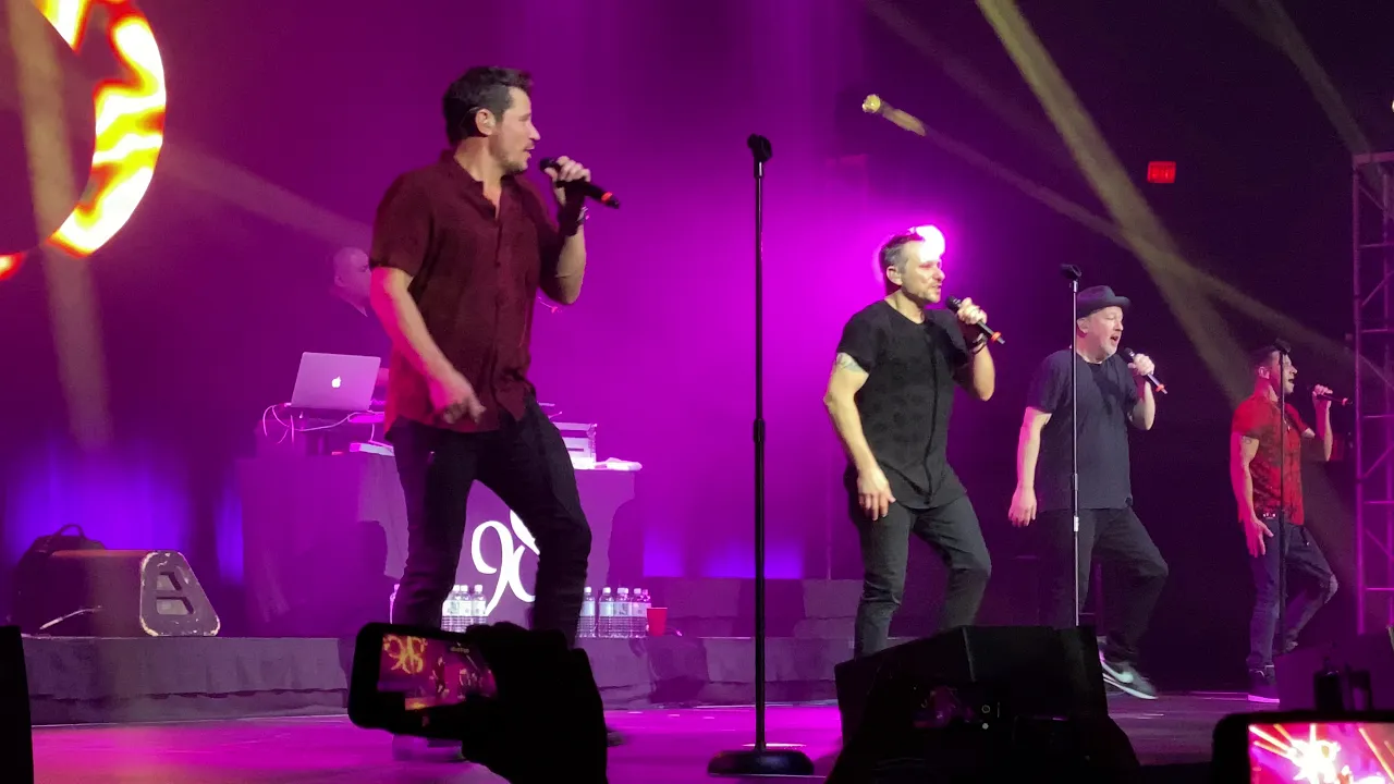 Because of you - 98 degrees - Live in Honolulu, Hawaii (2-14-2020)
